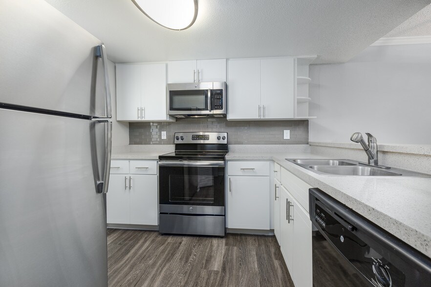 Barrington Place At Winter Haven 1101 Cambridge Sq Winter Haven FL