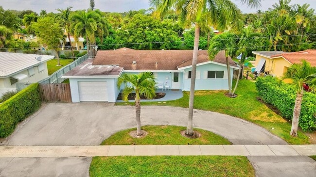 Building Photo - 1133 SW 7th St