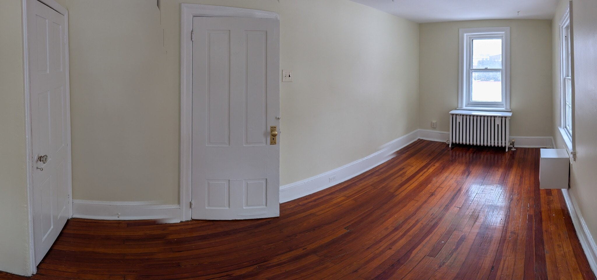 Bedroom - 21 E Penn St