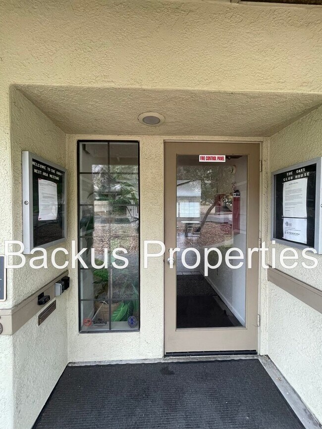 Building Photo - 2BD/2BA Condo in Del Rey Oaks – Great Location & Views
