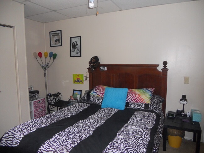 Building Photo - 505 N Water St