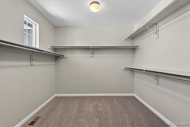 Building Photo - 10543 Laurelglen Cir