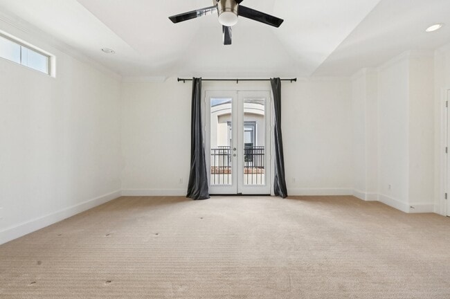 Building Photo - 5636 Kiam St