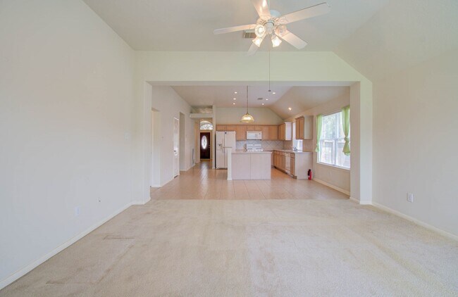 Building Photo - 1519 Mustang Crossing