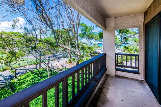 Building Photo - Bluestone - Furnished 3BR/3BA