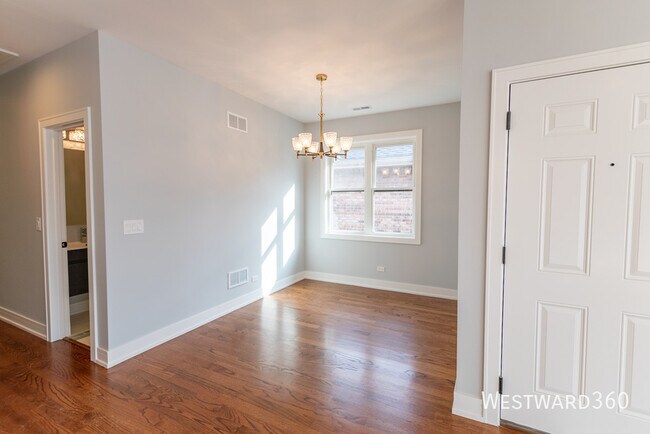 Building Photo - 3461 N Oconto Ave