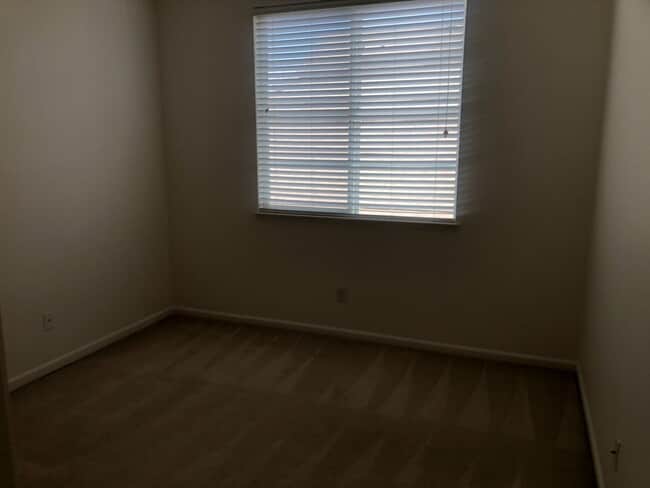 Building Photo - 2306 Campbell Cir