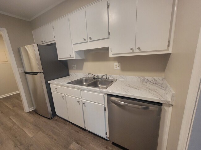 Building Photo - """~155 Stoneybrooks Place