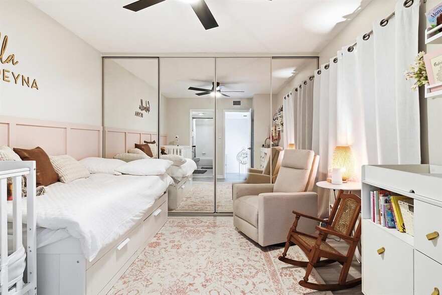 Building Photo - 6818 68th Way