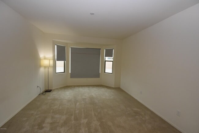 Building Photo - 6658 E Via Pampas Morenas
