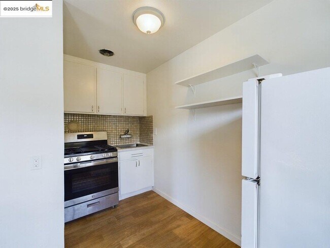 Building Photo - 3811 Opal St