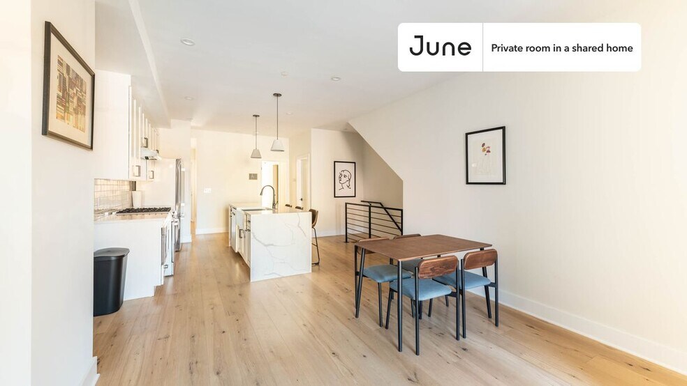 Building Photo - Room in Shared 3 bed/2.5 bath home in Columbia Heights