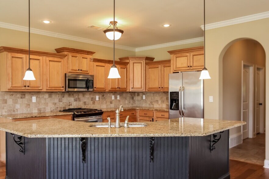 Building Photo - 55 Misty Meadows Cove