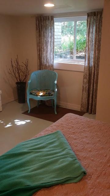 Building Photo - 186 White St