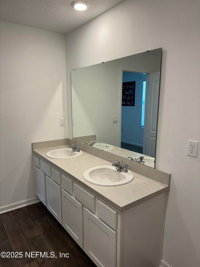 Building Photo - 5716 Bluetick Ct