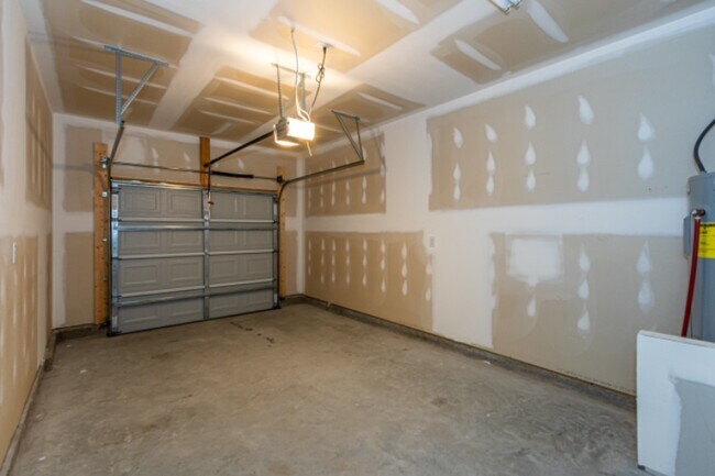 Building Photo - 500 Caldwell Loop