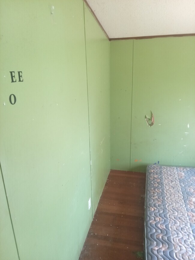 Building Photo - 3500 N Dirksen Pkwy