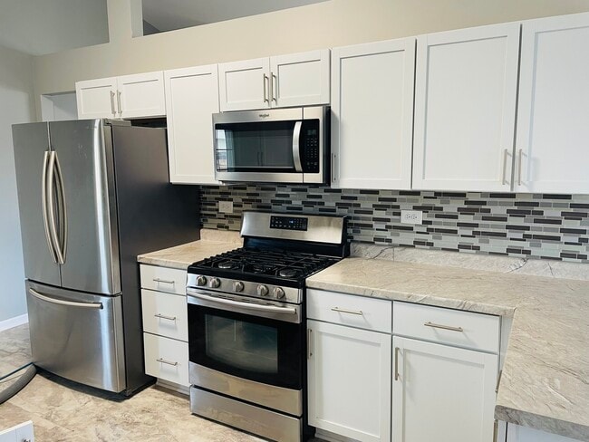 Building Photo - 6906 Townsend Blvd