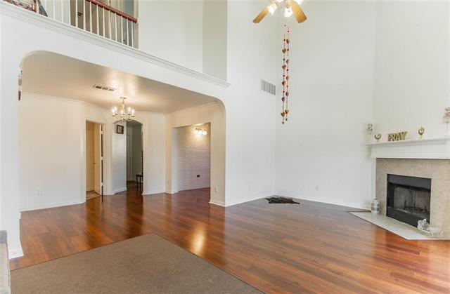 Building Photo - 1953 Timber Oaks Dr