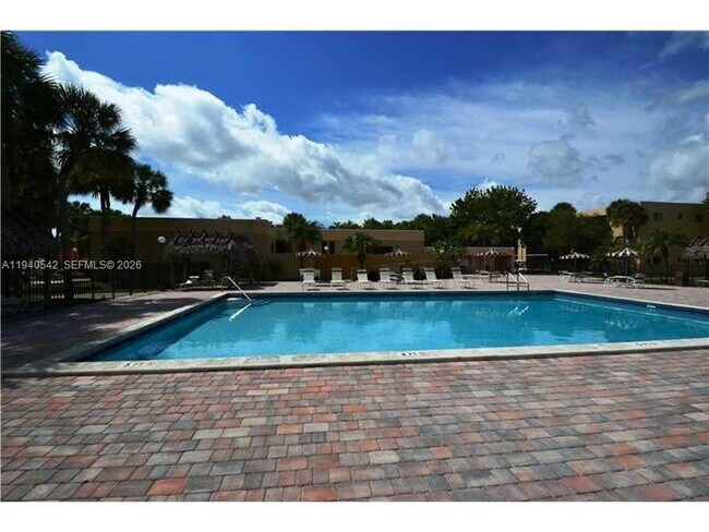 Building Photo - 8065 SW 107th Ave