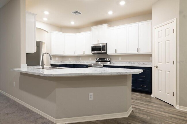 Building Photo - 1069 Montgomery Ln