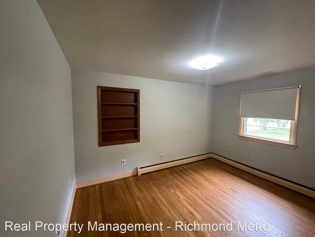 Building Photo - 3 br, 2 bath House - 8315 Hood Drive