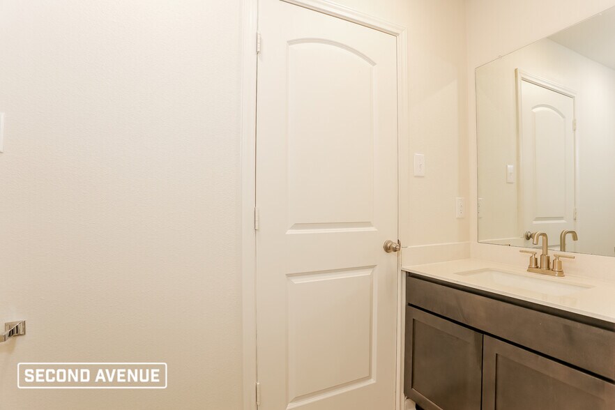 Building Photo - 1424 Palamedes Dr