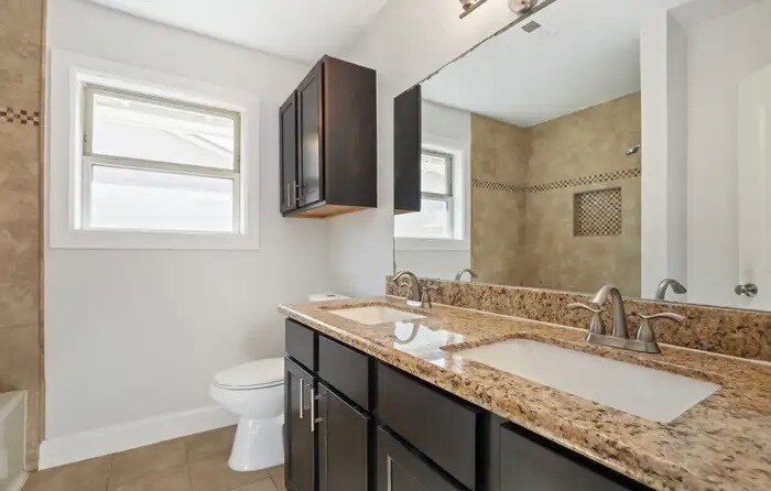 Building Photo - 10906 Chimney Rock Rd