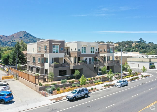 Building Photo - Overo at Orchard Ranch