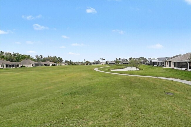 Building Photo - 10225 Old Tampa Bay Dr