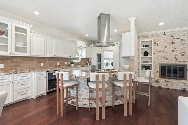 Building Photo - 14002 Myrtlea Dr