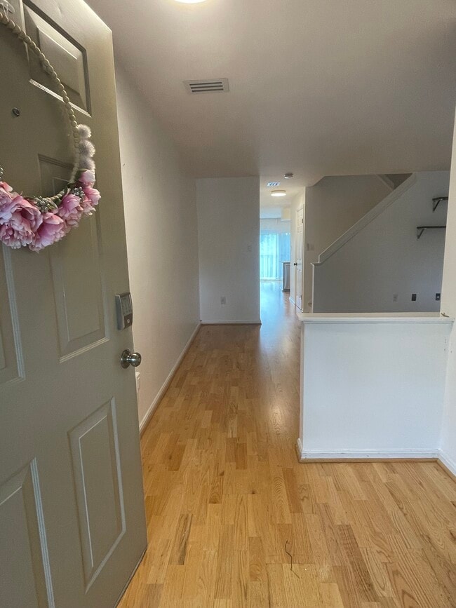 Building Photo - 18207 Leman Lake Dr