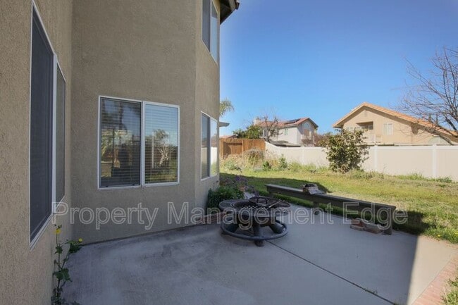 Building Photo - 8543 Yarrow Ln
