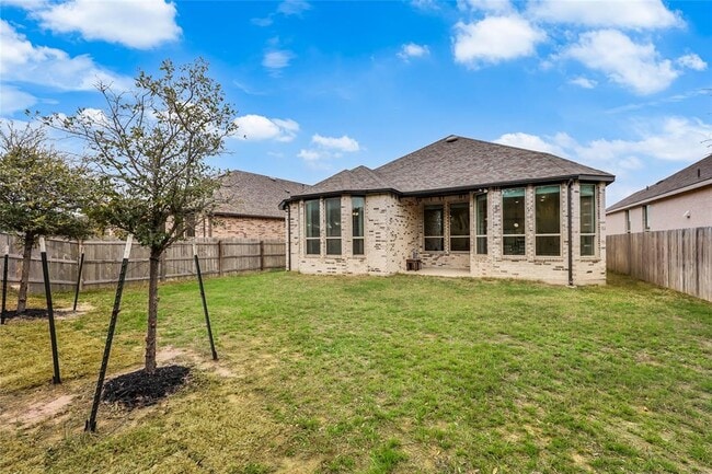 Building Photo - 7705 Pace Ravine Dr