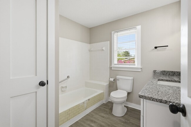 Building Photo - 3 bed/2.5 bath home FOR RENT!!