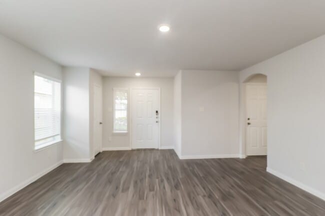 Building Photo - 5420 Rio San Juan St