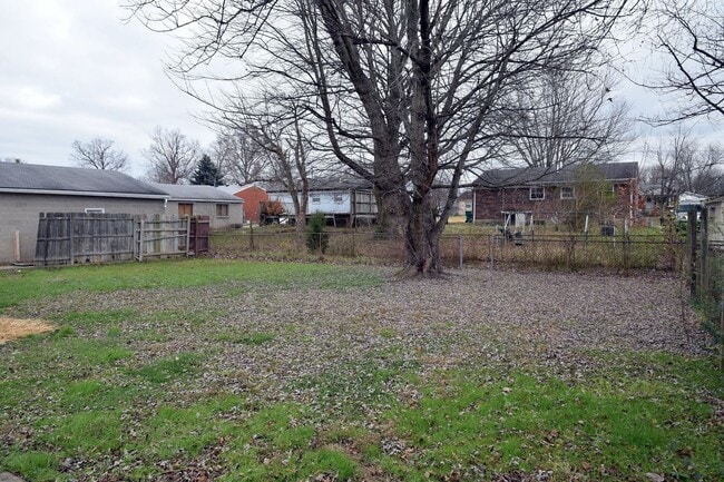 Building Photo - House in Hillview for rent