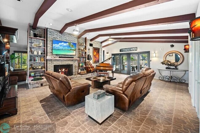 Building Photo - 4501 Briarcliff Ln