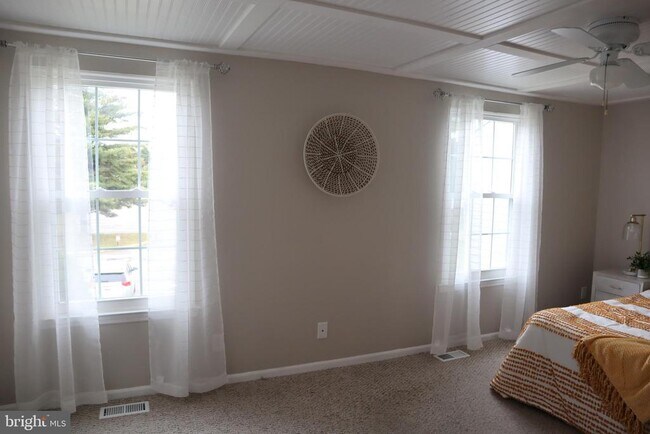 Building Photo - 39 Victoria Manor Ct