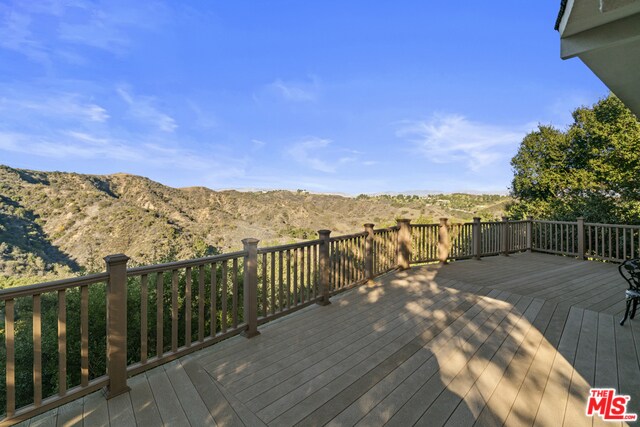 Building Photo - 22139 Alta Dr
