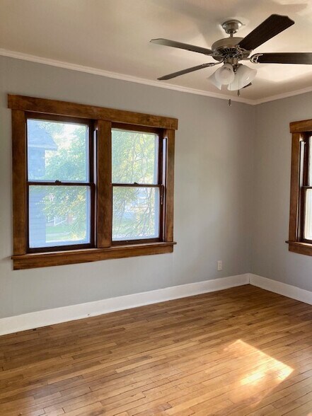 First bedroom. - 1301 SW Clay St