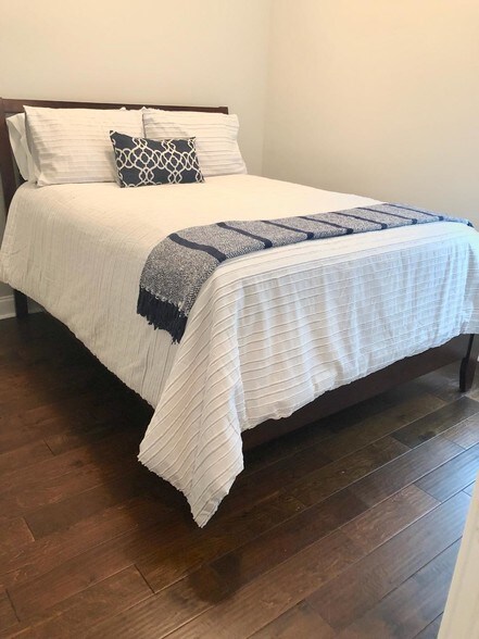 3rd bedroom - 1220 Pithon St
