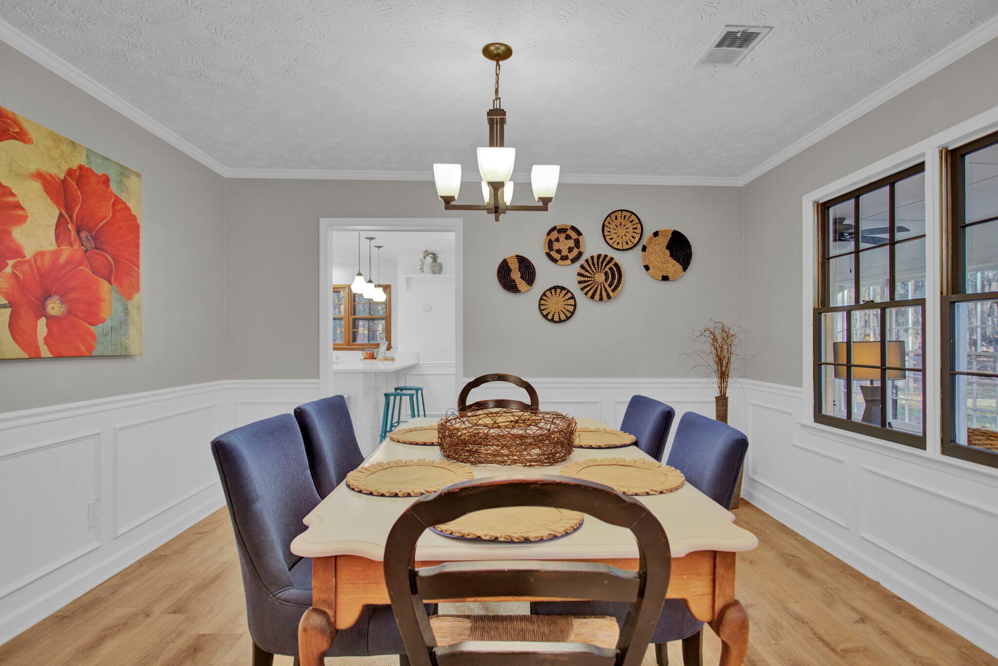 Building Photo - 100 Brookwood Ln