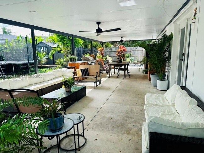 Building Photo - 8410 SW 201st St