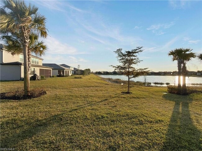 Building Photo - 18347 Ridgeline Dr