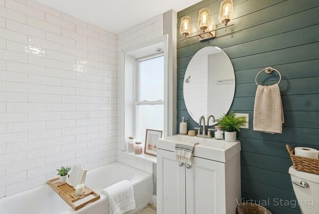 Building Photo - 36 Union St