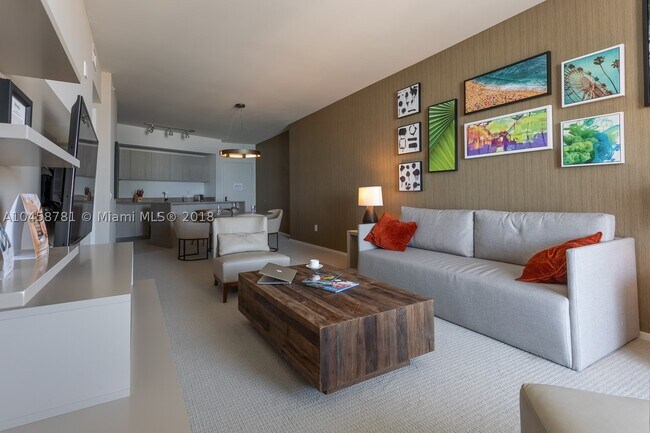 Building Photo - 4111 S Ocean Dr
