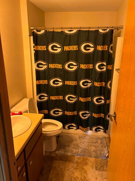 Building Photo - 3242 Larry Dr