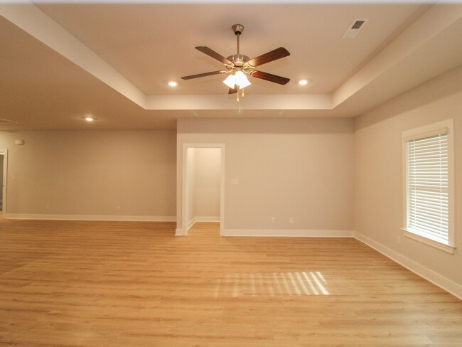 Building Photo - NEW Townhome in excellent location! MOVE I...