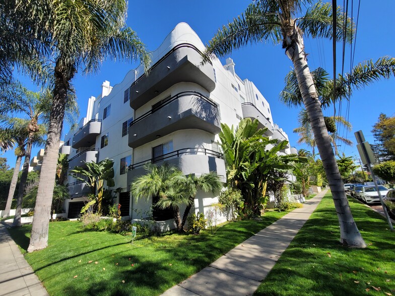 Exterior view - Bentley Ave. Apartments